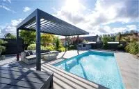 pergola